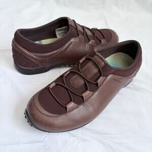 Merrell Vibram women's Meta Stretch sz 8.5 dark brown leather slip on active